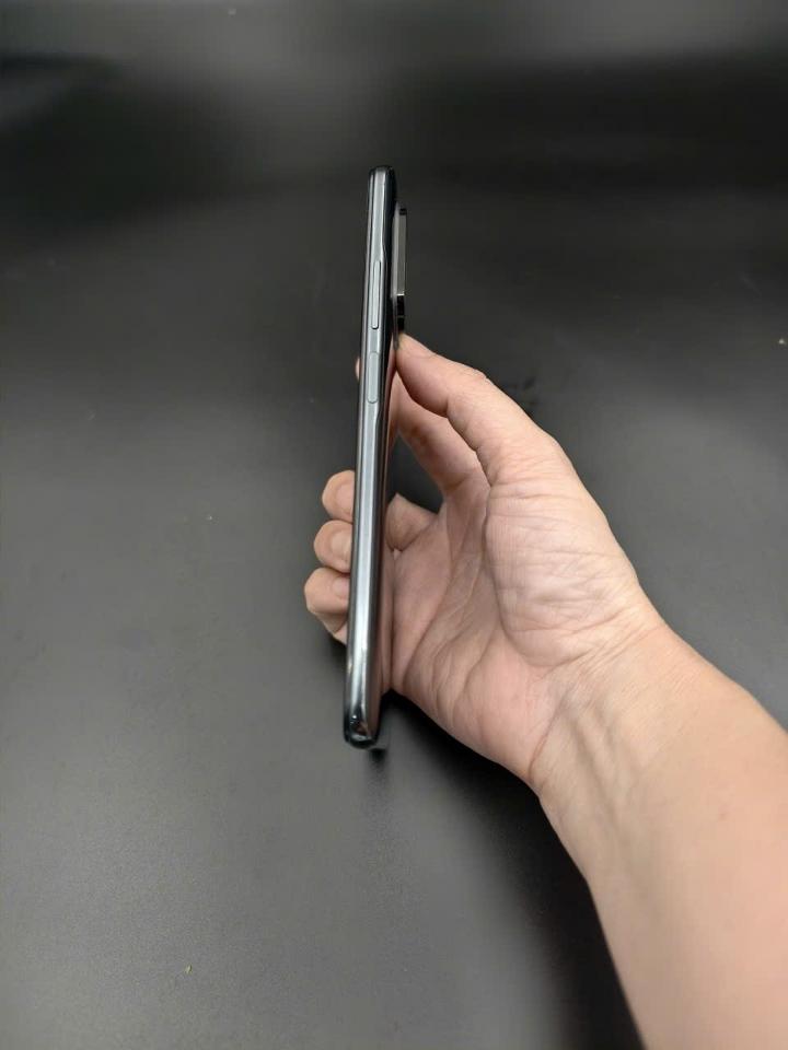 Redmi k40 pro plus 12/256 -duoc-ban-tai-Nhất Tín Mobile