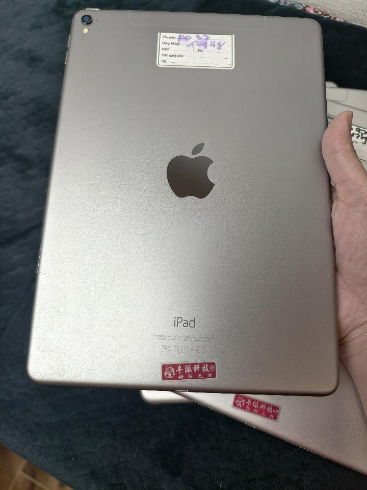 ipad pro 9.7 đủ màu 128g wifi 4g 
-duoc-ban-tai-0937545427
