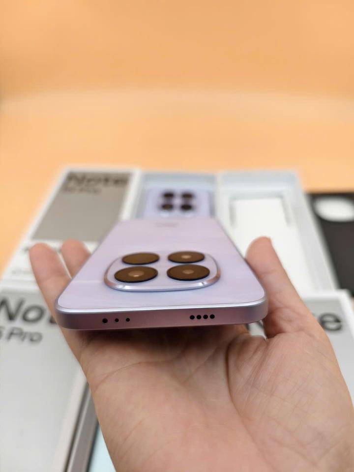 Redmi Note 15 pro 5G 8/256 và 12/256 Fullbox-duoc-ban-tai-0937545427