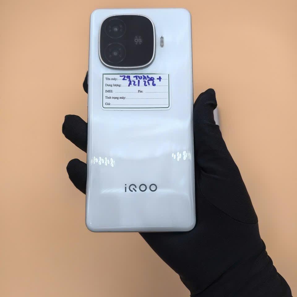 ViVo Z9 turbo plus 12/256 và 16/256-duoc-ban-tai-Nhất Tín Mobile , anh chị nhắn zalo 0937545427 ,để tư vấn trước khi đặt hàng giúp em