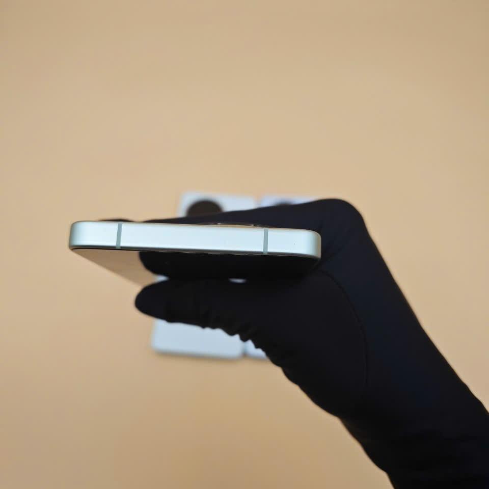 Redmi k80 12/256 và 12/512 Rom quốc tế-duoc-ban-tai-Nhất Tín Mobile , anh chị nhắn zalo 0937545427 ,để tư vấn trước khi đặt hàng giúp em