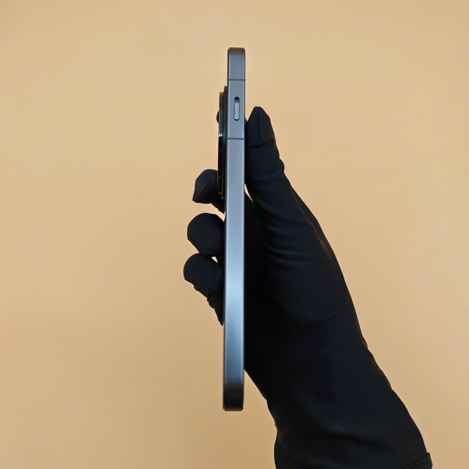 Oppo Find X8 16/256-duoc-ban-tai-Nhất Tín Mobile , anh chị nhắn zalo 0937545427 ,để tư vấn trước khi đặt hàng giúp em