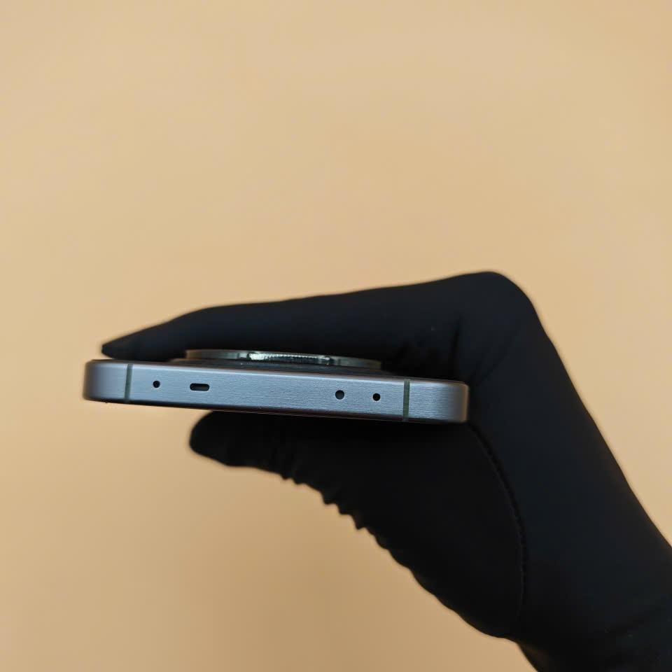 Oppo Find X8 16/256-duoc-ban-tai-Nhất Tín Mobile , anh chị nhắn zalo 0937545427 ,để tư vấn trước khi đặt hàng giúp em