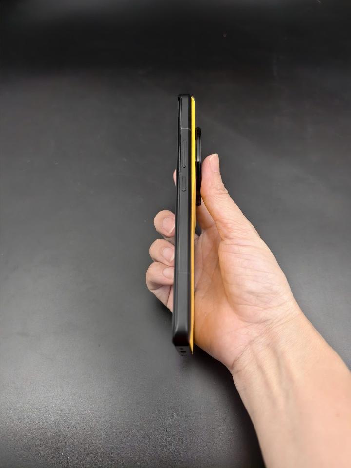 Xiaomi 13 Ultra 16/512 bảng Edition rom quốc tế kèm sạc-duoc-ban-tai-Nhất Tín Mobile , anh chị nhắn zalo 0937545427 ,để tư vấn trước khi đặt hàng giúp em