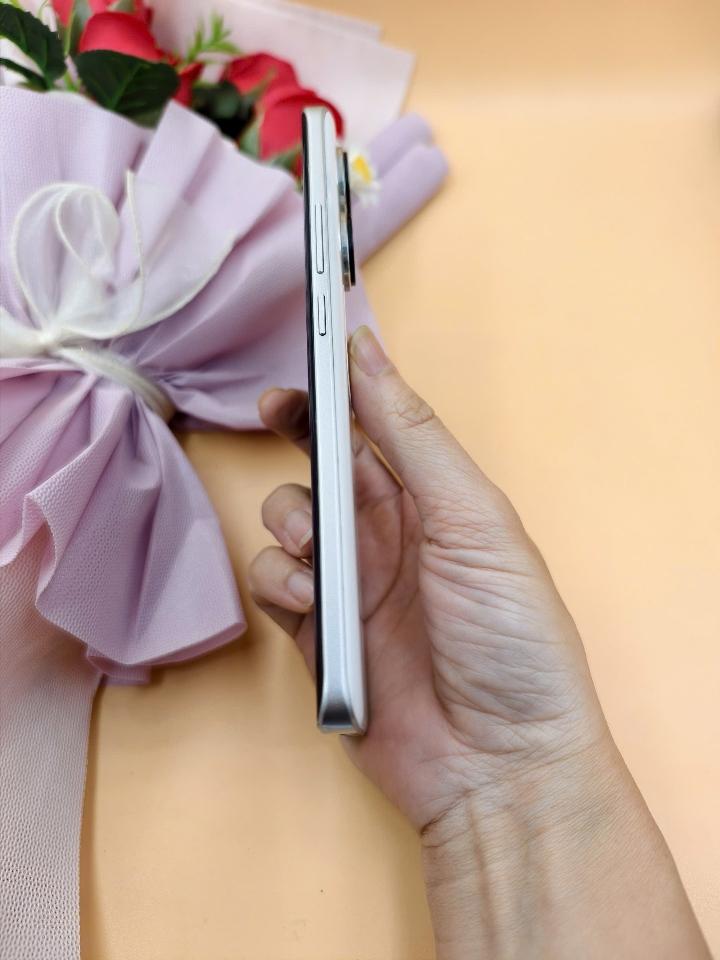 Redmi Note 13 pro plus 12/256-duoc-ban-tai-0937545427