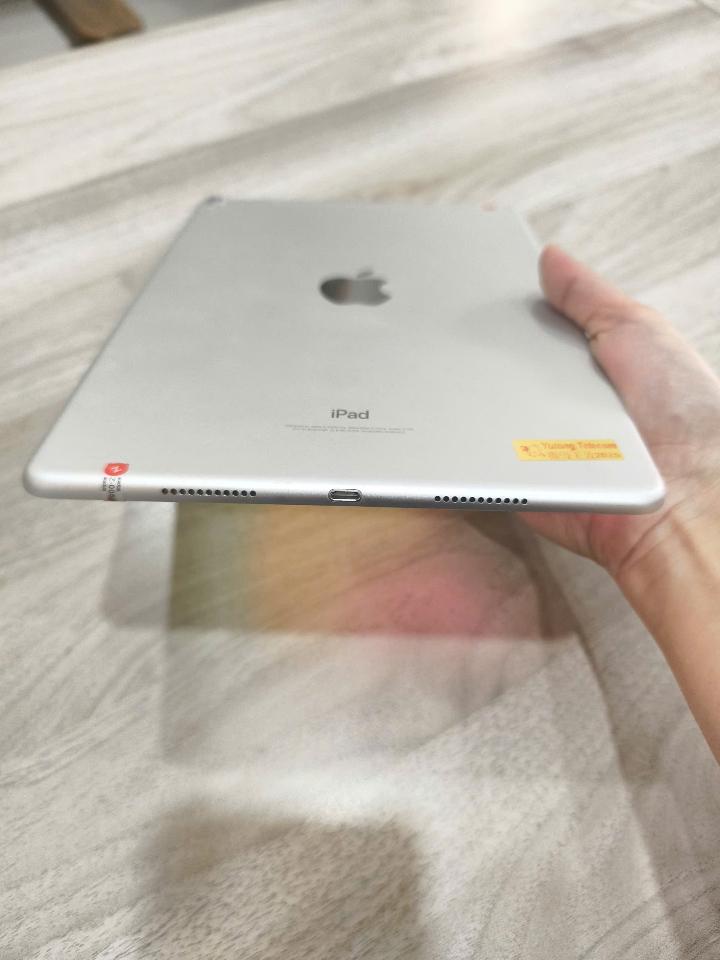 Ipad pro 10.5  64gb wifi+4g-duoc-ban-tai-0937545427