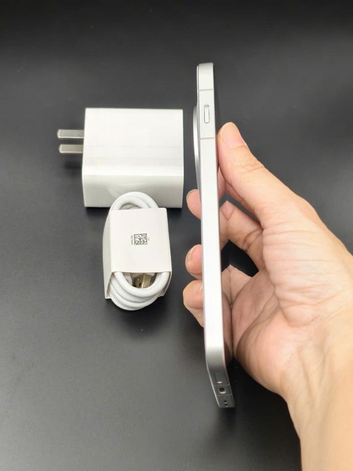 Oppo Find X8 16/256 kèm sạc zin-duoc-ban-tai-0937545427