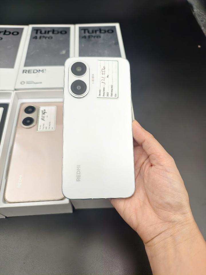 Turbo 4 pro 12/256 Fullbox-duoc-ban-tai-Nhất Tín Mobile , anh chị nhắn zalo 0937545427 ,để tư vấn trước khi đặt hàng giúp em