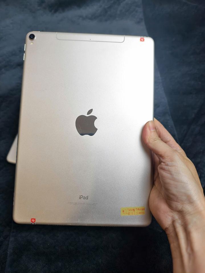 Ipad pro 10.5  256gb wifi+4g-duoc-ban-tai-0937545427