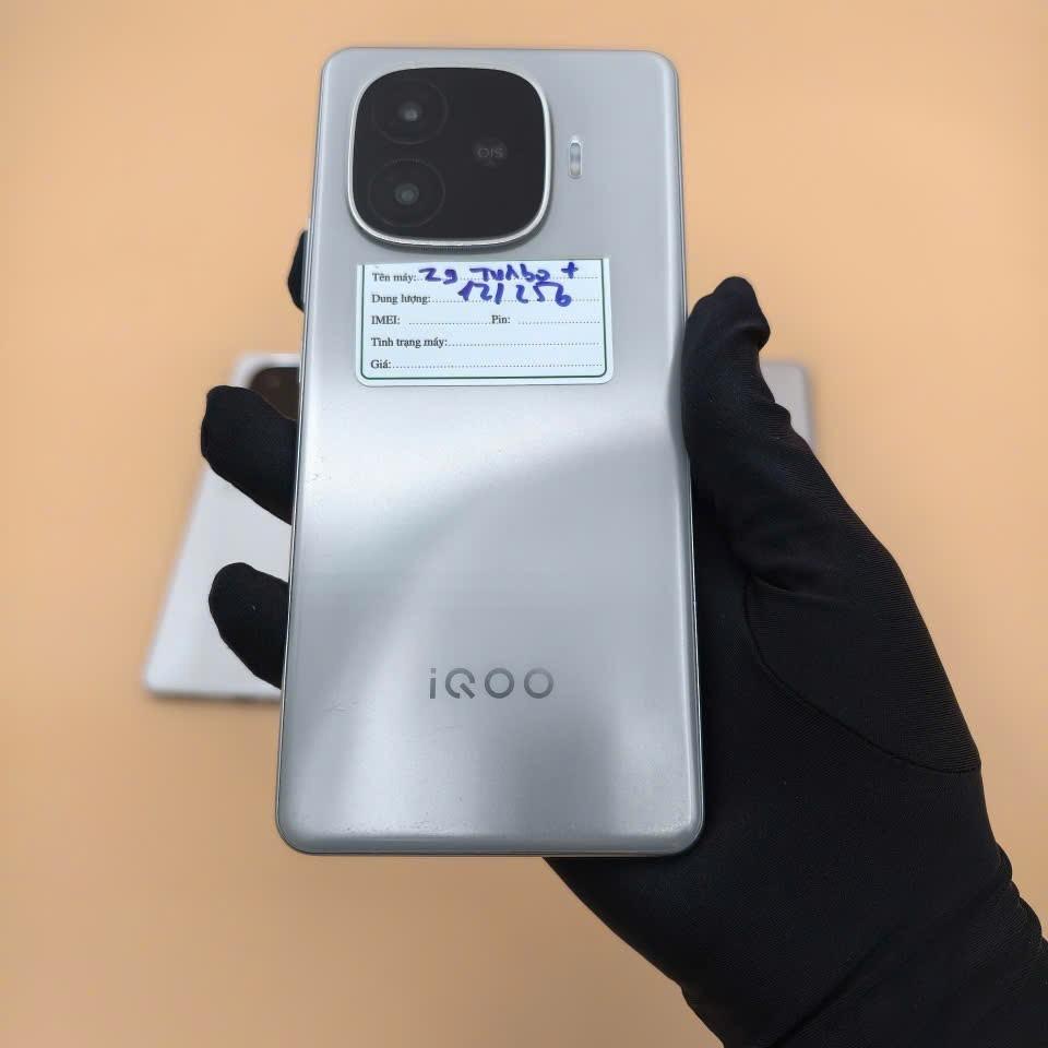 ViVo Z9 turbo plus 12/256 và 16/256-duoc-ban-tai-Nhất Tín Mobile , anh chị nhắn zalo 0937545427 ,để tư vấn trước khi đặt hàng giúp em