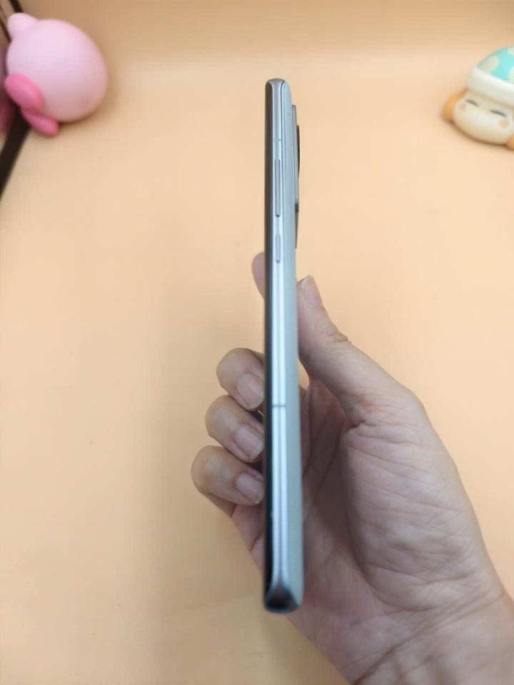 Xiaomi 12s pro 8/256 rom Gốc-duoc-ban-tai-0937545427