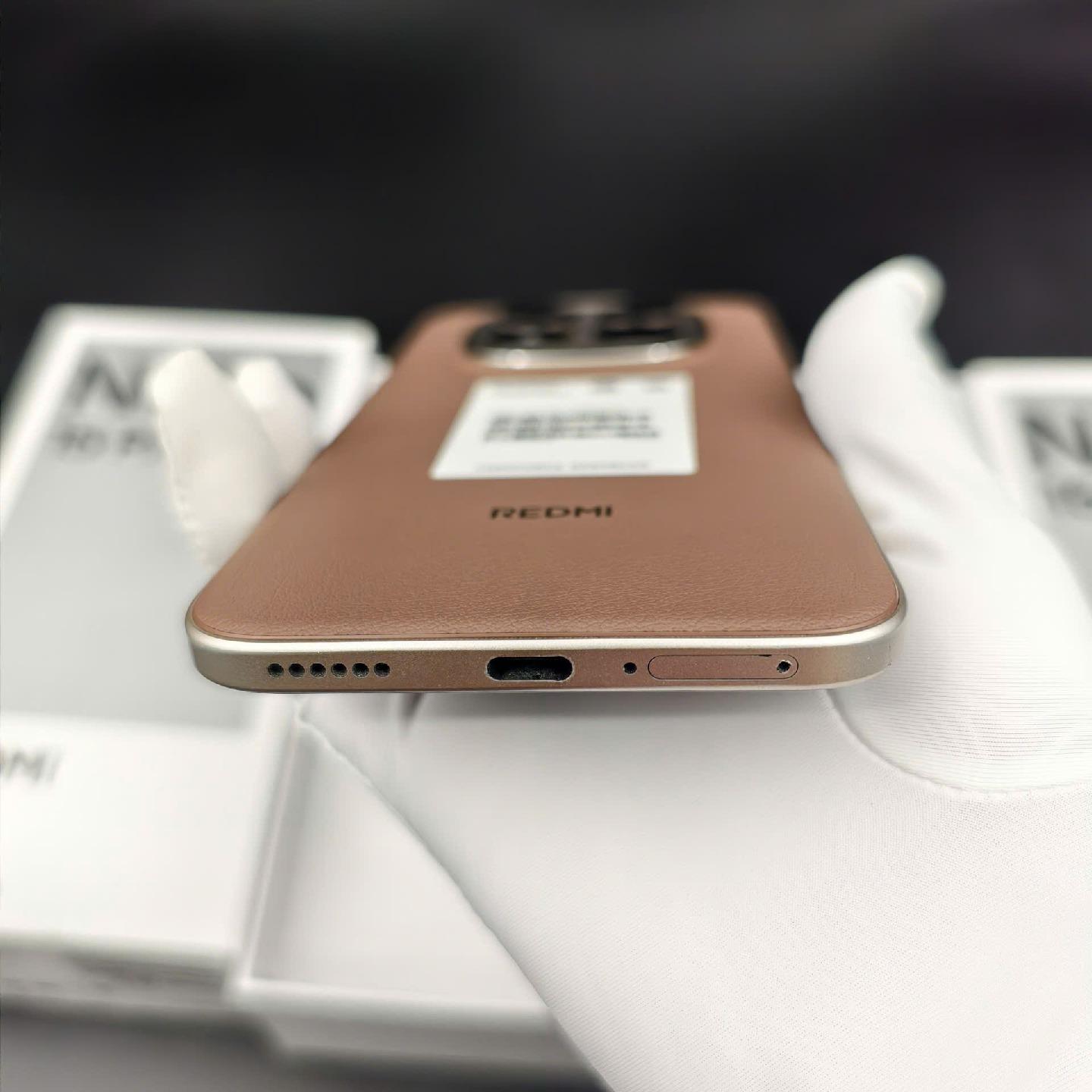 Redmi Note 15 pro plus 5G 16/512 việt hoá 98%-duoc-ban-tai-Nhất Tín Mobile , anh chị nhắn zalo 0937545427 ,để tư vấn trước khi đặt hàng giúp em