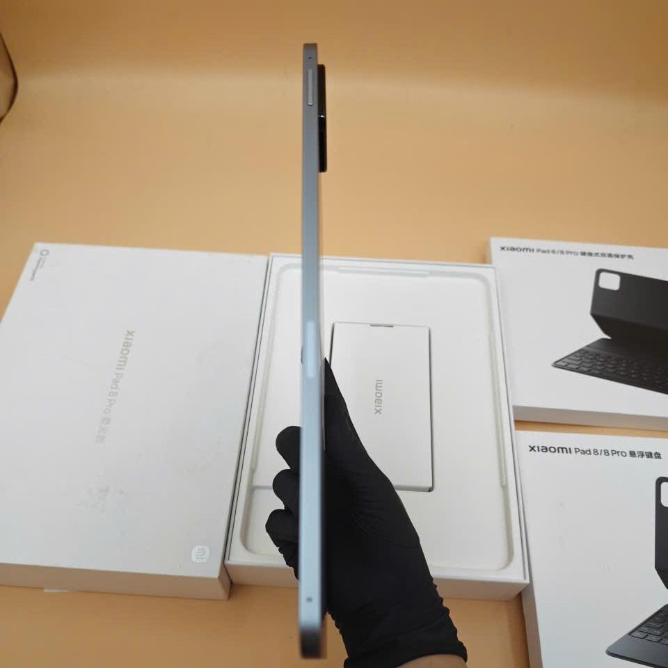 Xiaomi mipad 8 pro 12/256 Rom quốc tế-duoc-ban-tai-Nhất Tín Mobile , anh chị nhắn zalo 0937545427 ,để tư vấn trước khi đặt hàng giúp em