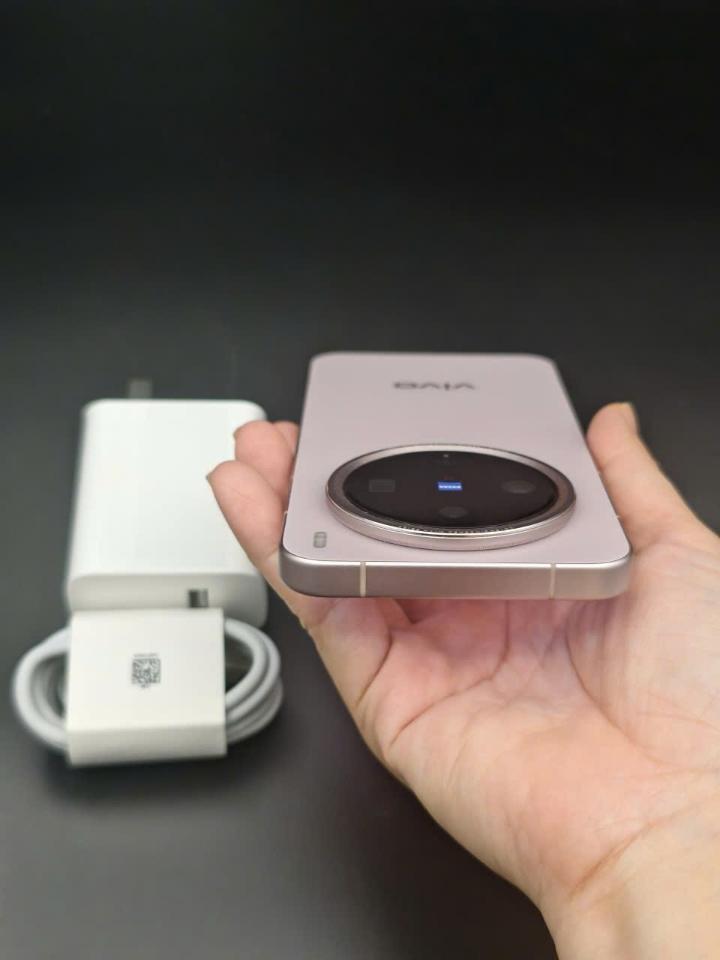 ViVo X200 pro mini 12/256 -duoc-ban-tai-Nhất Tín Mobile