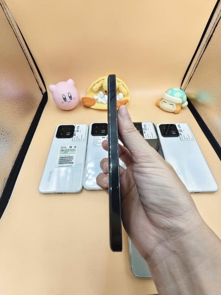 Xiaomi 13 8/256, 12/256 Rom quốc tế-duoc-ban-tai-0937545427