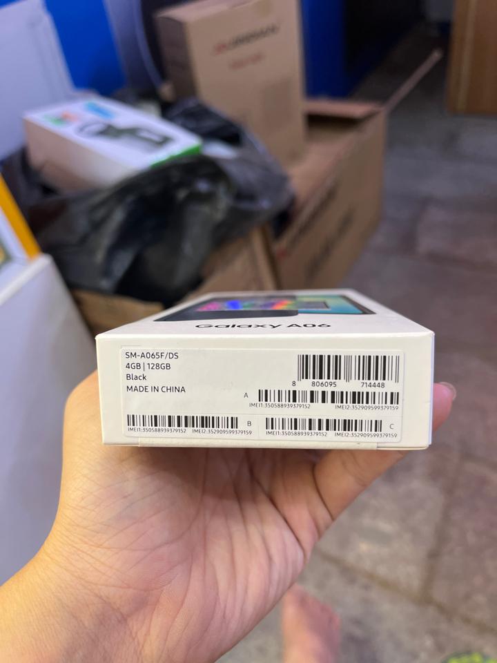 Điện thoại samsung A06 4/128g-duoc-ban-tai-Tân Tiến Hưng