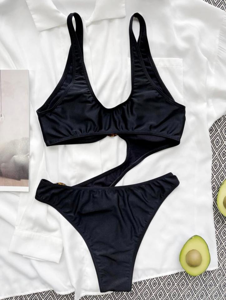 Một mảnh bất đối xứng-duoc-ban-tai-SAND + SKY ( Beachwear )