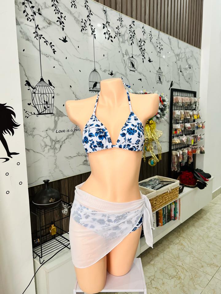 Mộ bikini in hoa và khăn che-duoc-ban-tai-SAND + SKY ( Beachwear )