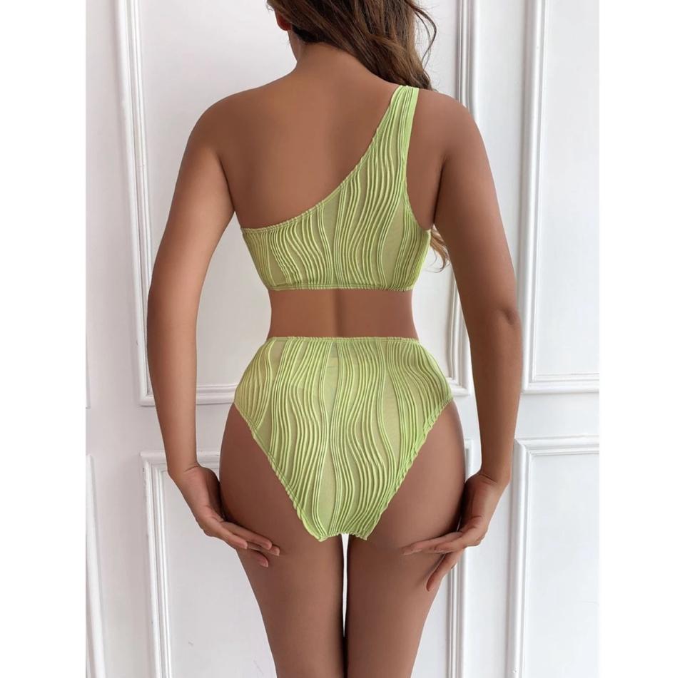 Bikini một mảnh khoét eo-duoc-ban-tai-SAND + SKY ( Beachwear )