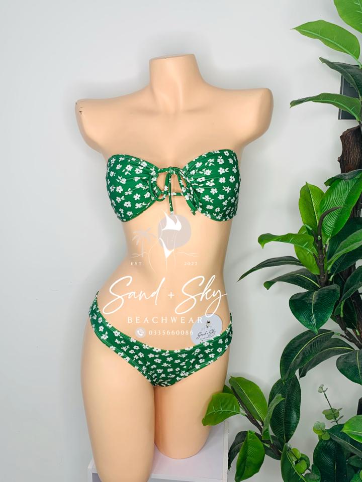 Bộ bikini hoa nhỏ cúp ngực-duoc-ban-tai-SAND + SKY ( Beachwear )