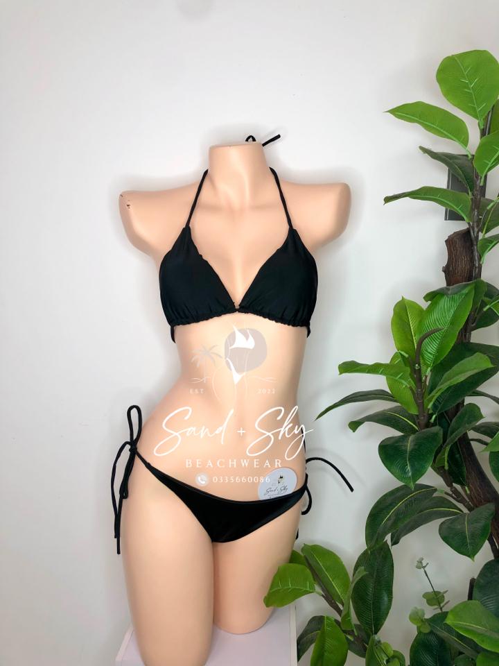 Bộ 2 mảnh màu trơn ( nhiều màu )-duoc-ban-tai-SAND + SKY ( Beachwear )
