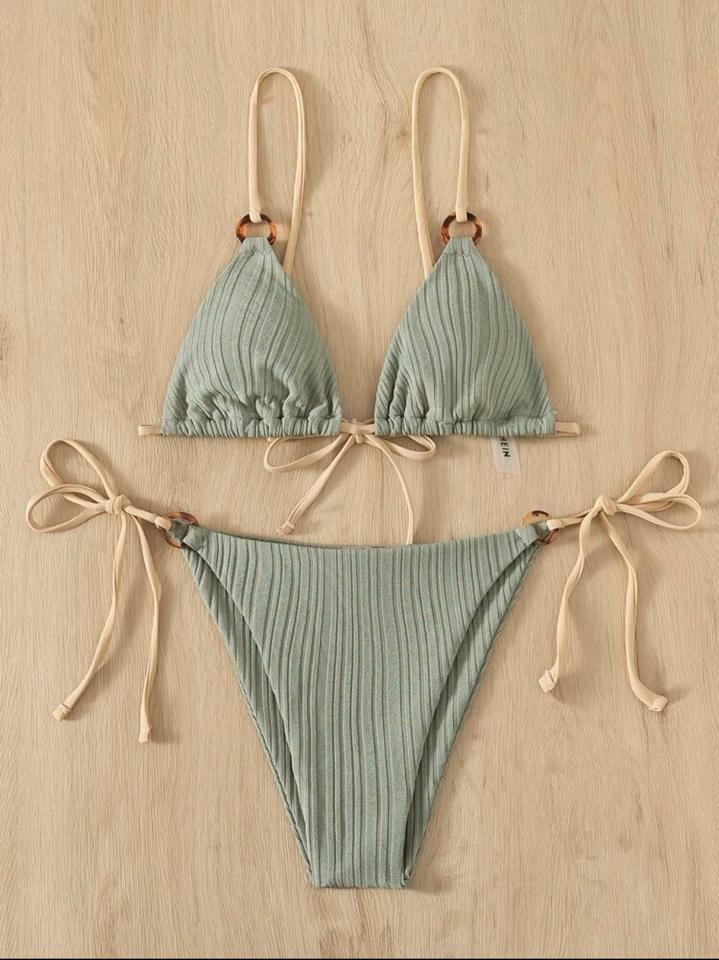Bộ bikini nhẫn màu trơn -duoc-ban-tai-SAND + SKY ( Beachwear )