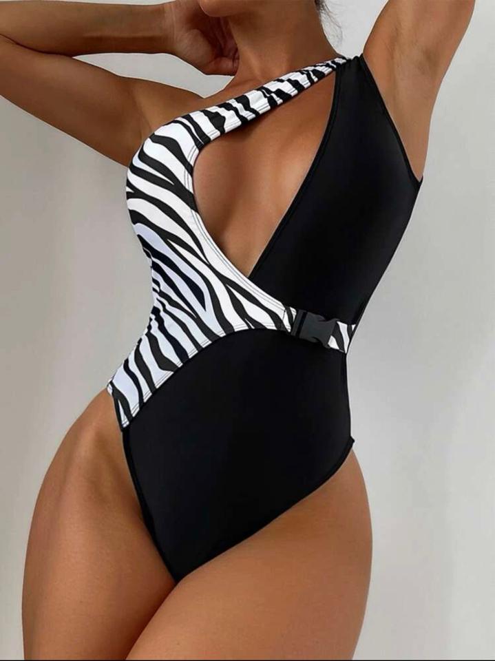 Một mảnh cắt xéo sọc ngựa vằn-duoc-ban-tai-SAND + SKY ( Beachwear )