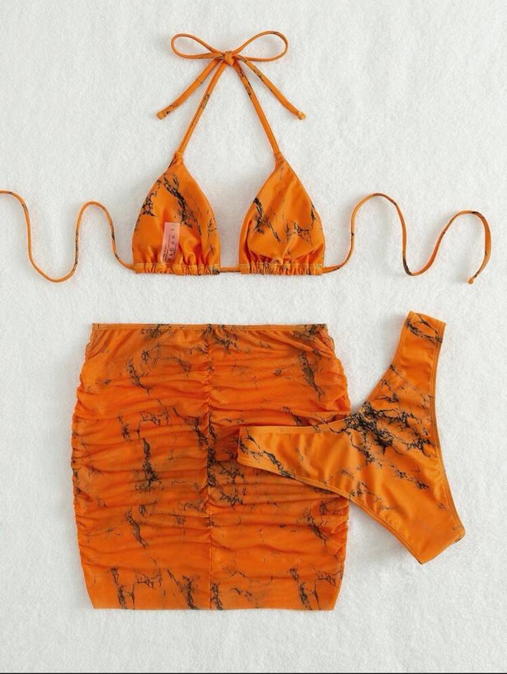 Bộ bikini đá hoa và váy che-duoc-ban-tai-SAND + SKY ( Beachwear )