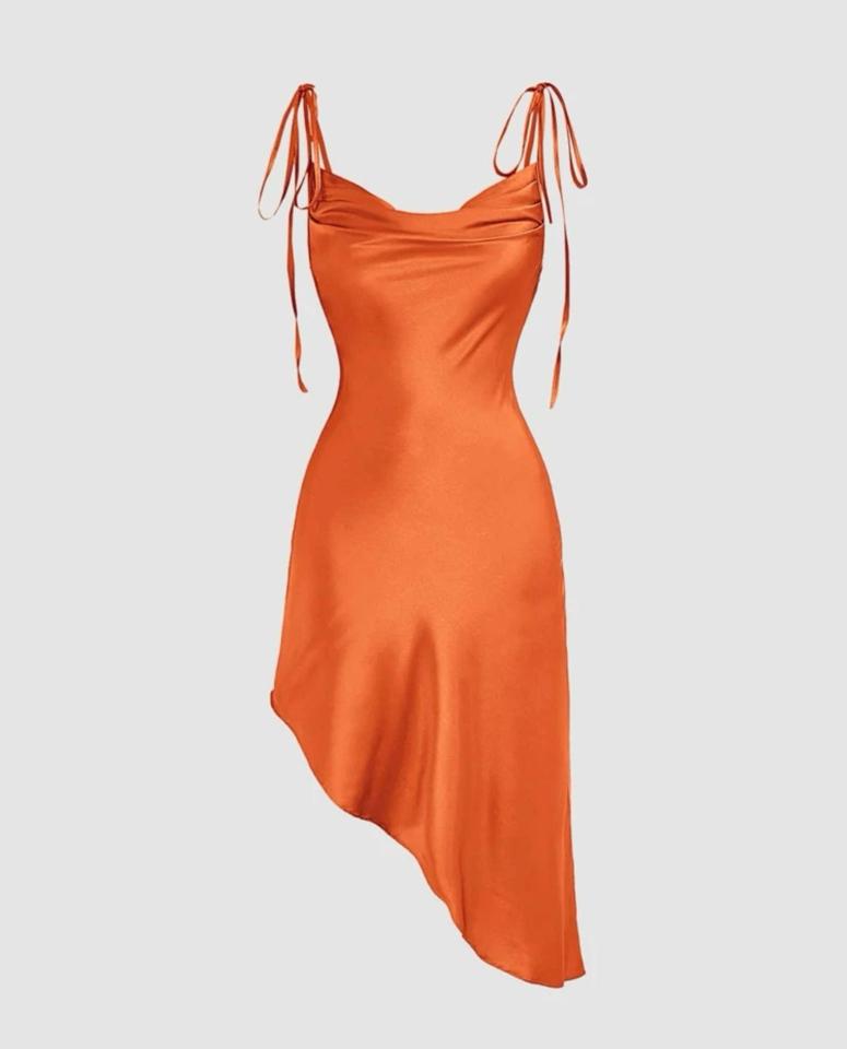 Đầm bất đối xứng thắt dây-duoc-ban-tai-SAND + SKY ( Beachwear )
