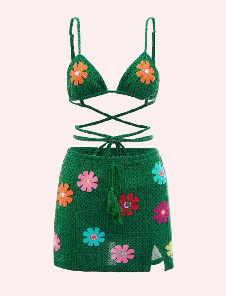Bộ 2 mảnh đi biển-duoc-ban-tai-SAND + SKY ( Beachwear )