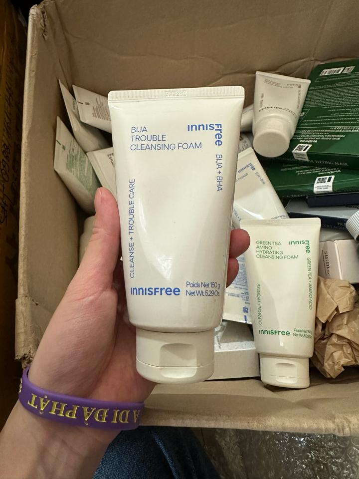 Srm Innisfree bija-duoc-ban-tai-Thu Huong Hoang- Mỹ Phẩm Hàn chính hãng