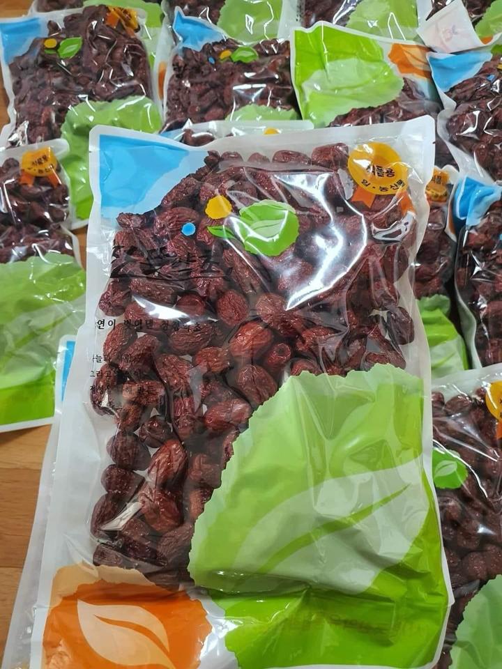Táo đỏ túi-duoc-ban-tai-Thu Huong Hoang- Mỹ Phẩm Hàn chính hãng