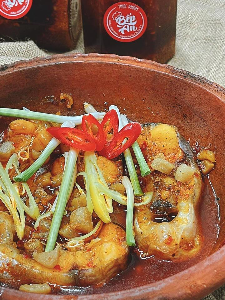 Cá hú kho nguyên con -duoc-ban-tai-C An