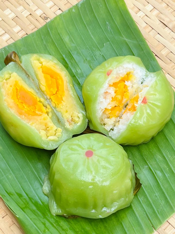 Bánh quy trứng muối dừa non và đậu xanh set6-duoc-ban-tai-Bếp An