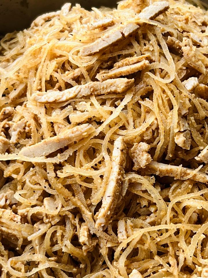 Bì Trộn Thịt Ram Nước Dừa-duoc-ban-tai-Bếp An