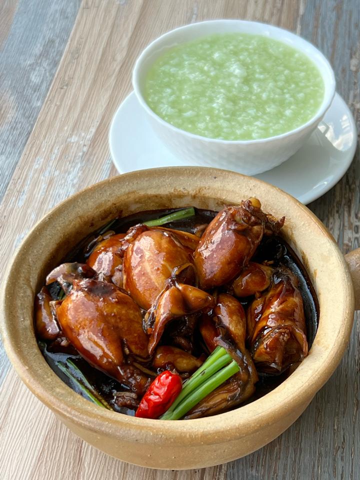 CHÁO ẾCH SINGAPORE 3 con/phần-duoc-ban-tai-Bếp An