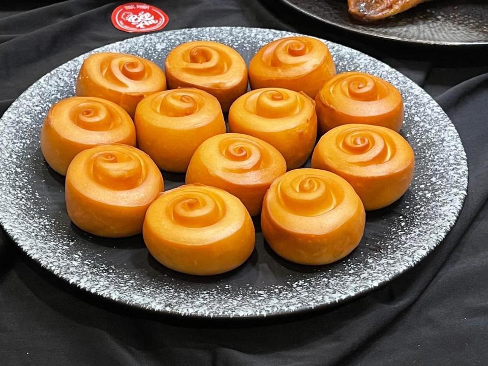 Bánh bao sữa set chưa chiên 12 cái -duoc-ban-tai-C An