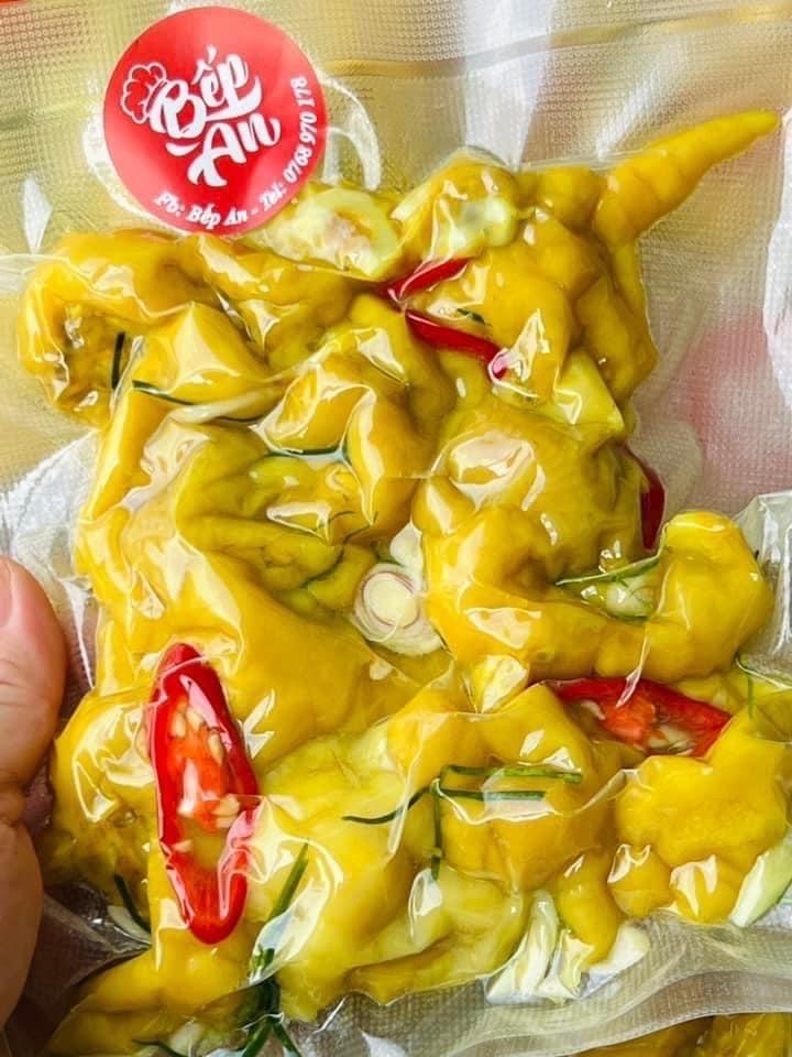 Chân Gà Rút Xương Ủ Lá Chúc 400gr-duoc-ban-tai-Bếp An