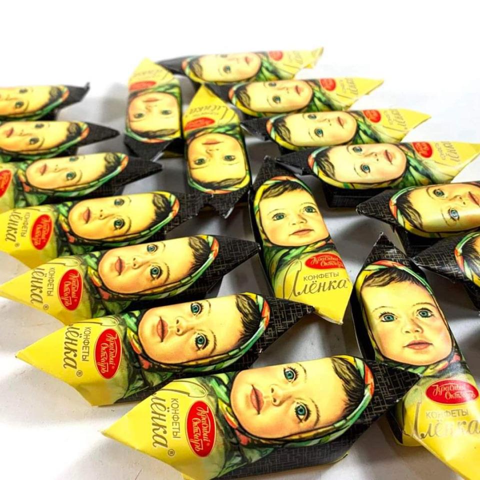 Chocolate cô bé Nga Alenka Uniconf -duoc-ban-tai-Ly Vy