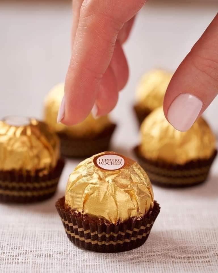 Chocolate Ferrero Rocher 30 viên-duoc-ban-tai-Ly Vy