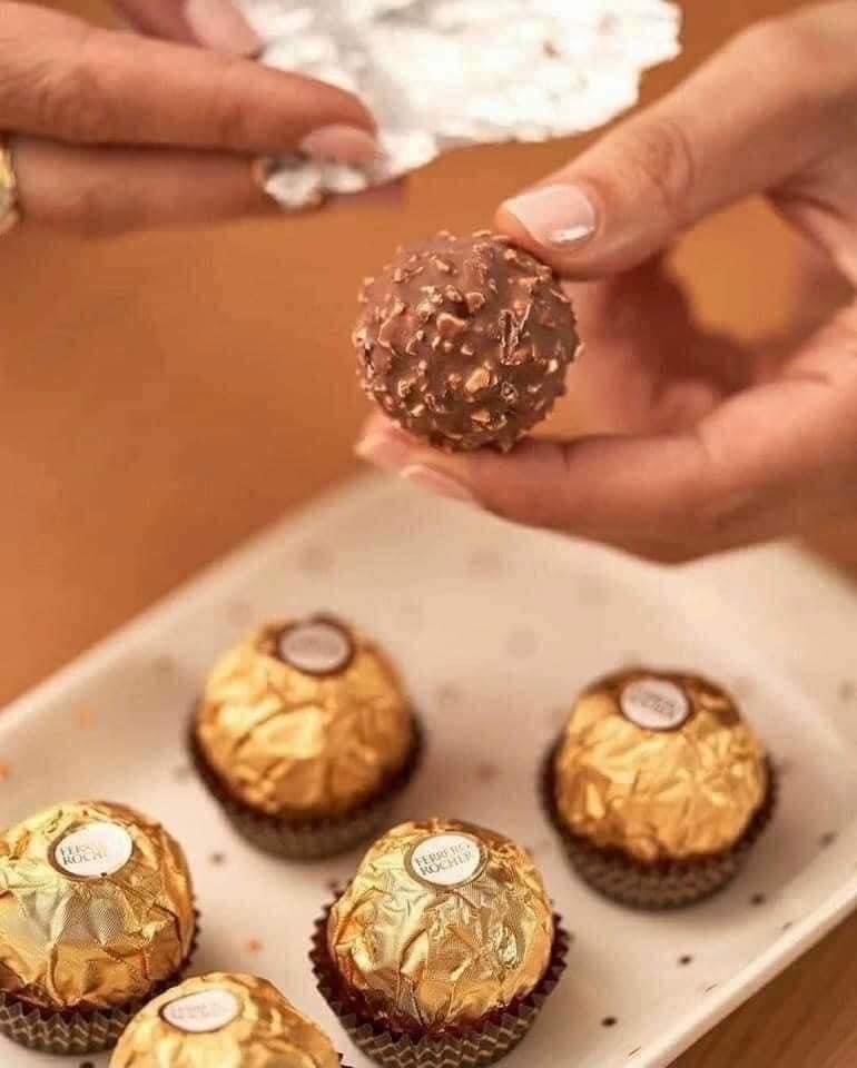 Chocolate Ferrero Rocher 30 viên-duoc-ban-tai-Ly Vy