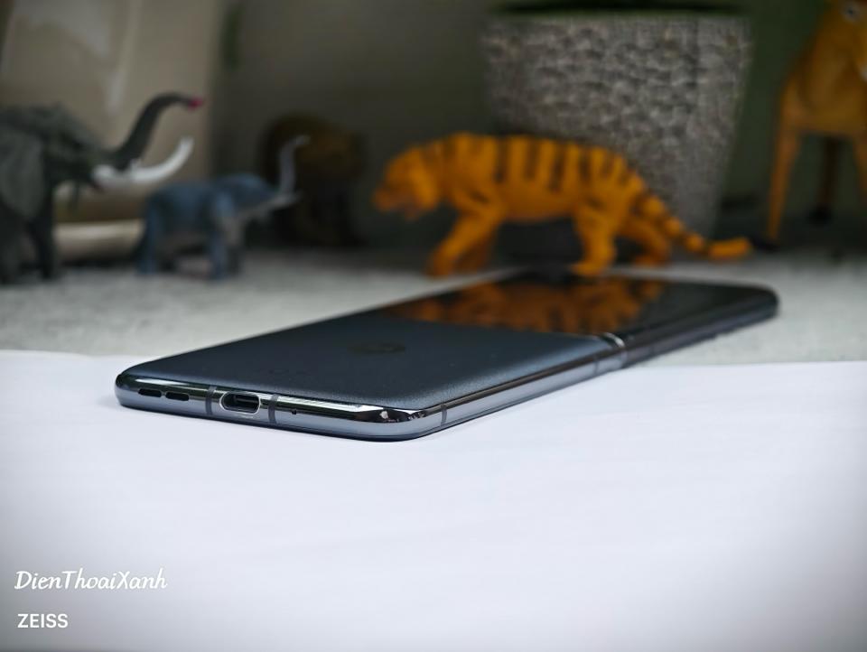 Moto Razr 40 Ultra 8/256G - 63553-duoc-ban-tai-Điện Thoại Xanh