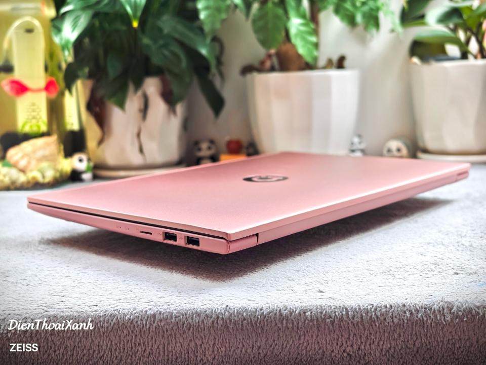 Asus AdolBook 8/512G - BJX21-duoc-ban-tai-Điện Thoại Xanh