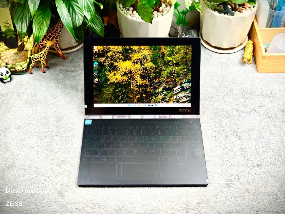 Lenovo YogaBook 4/64G - P1325-duoc-ban-tai-Điện Thoại Xanh