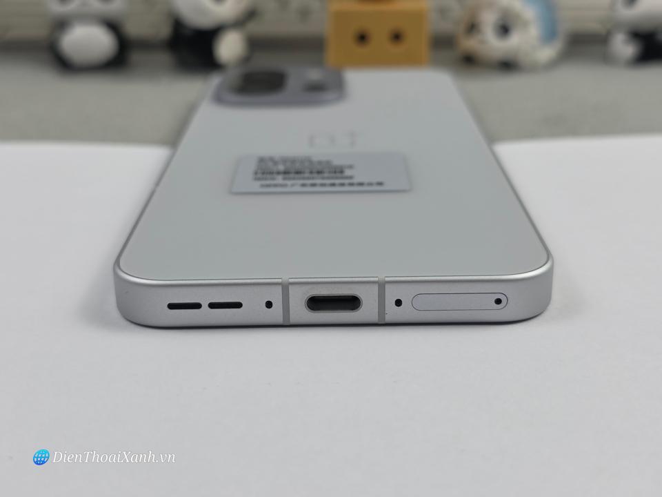 OnePlus 13T 12/512G - 06010-duoc-ban-tai-Điện Thoại Xanh