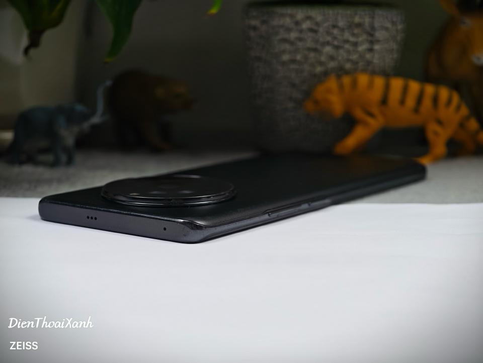 Realme 11 Pro+ 12/256G - 22890-duoc-ban-tai-Điện Thoại Xanh