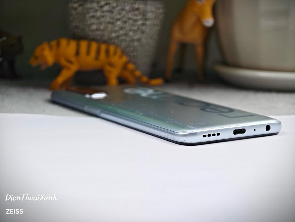 Realme Q2 6/128G - 67373-duoc-ban-tai-Điện Thoại Xanh