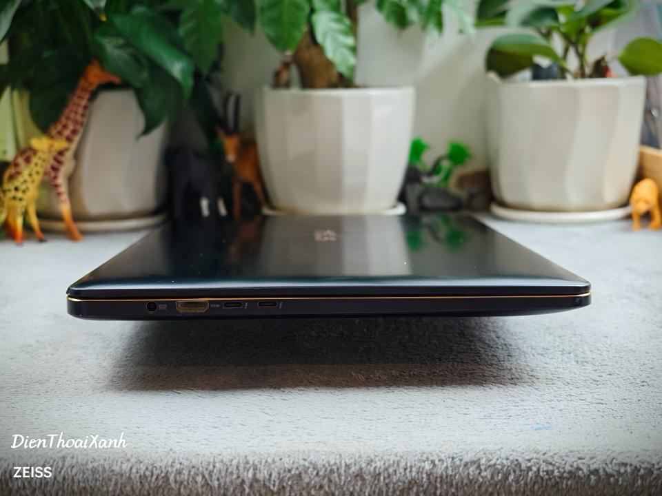 Asus Zenbook Pro 15 16/512G - 560NG-duoc-ban-tai-Điện Thoại Xanh