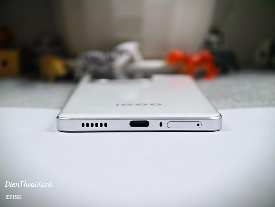 iQOO Z9 Turbo 12/256G - 86570/64219-duoc-ban-tai-Điện Thoại Xanh