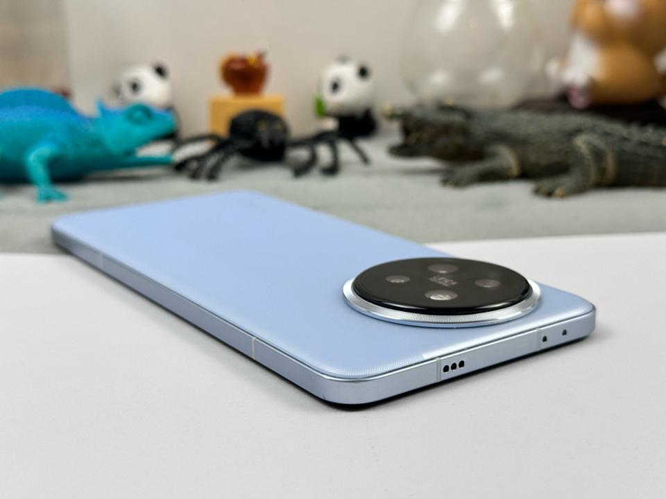 Xiaomi Civi 4 Pro 12/256G - 93960-duoc-ban-tai-Điện Thoại Xanh
